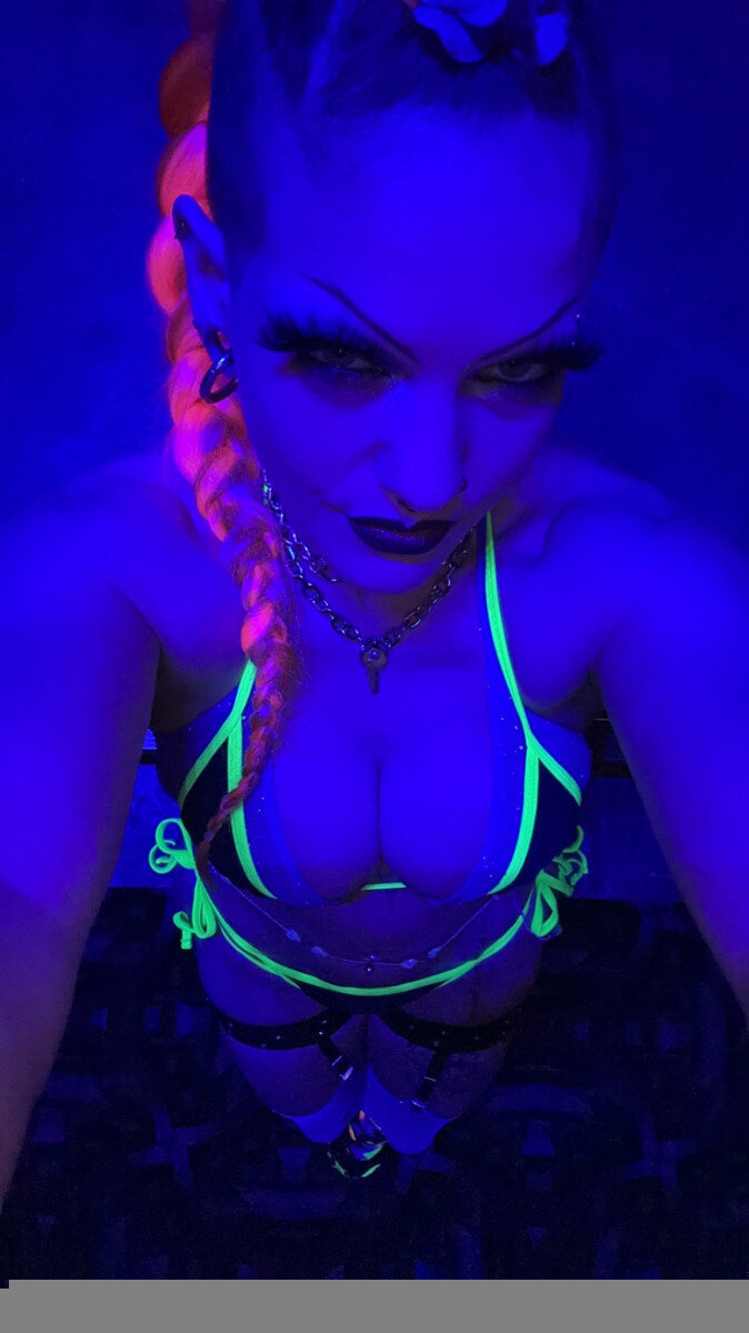 Nitesatellite (@nitesatellite), OnlyFans creator