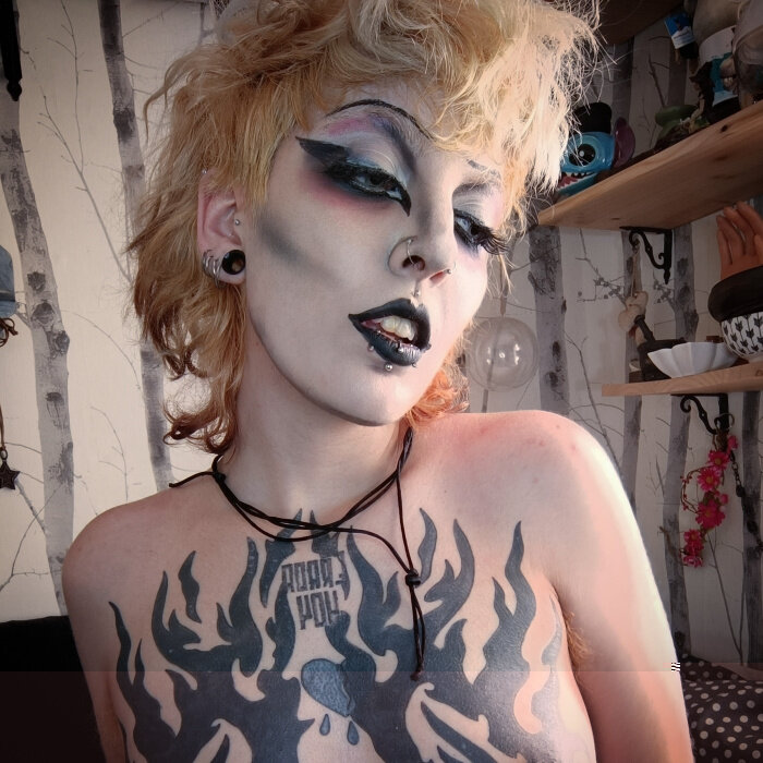 Nixiiequinn (@nixiie.quinn), OnlyFans creator