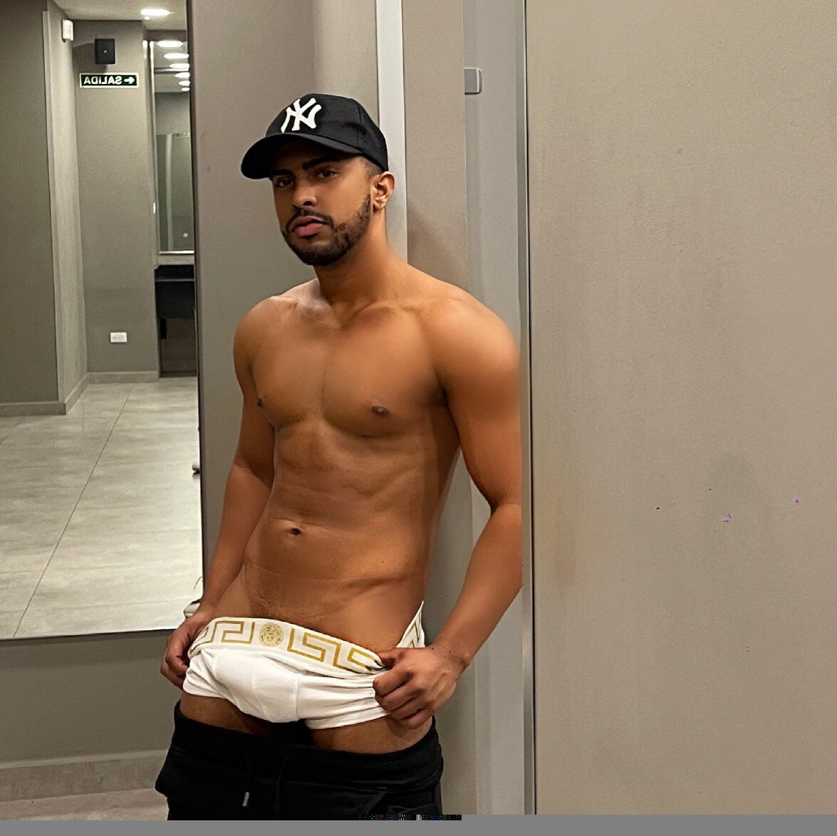 Nixonolave (@nixonolave), OnlyFans creator