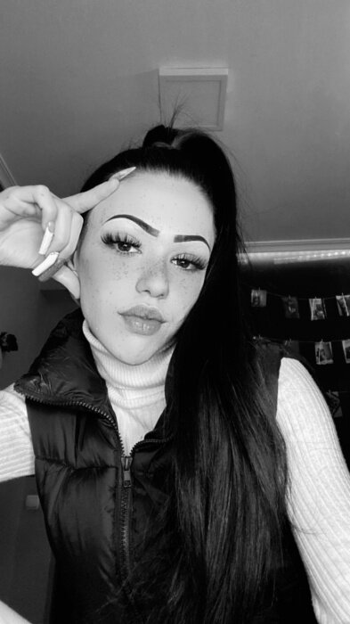 Nnuriaggasco (@nnuriaggasco), OnlyFans creator