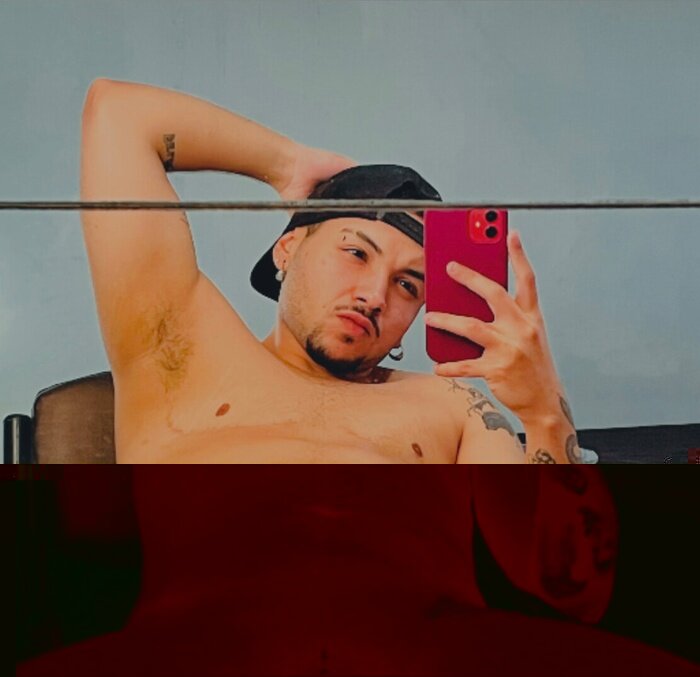 Noahgoulart (@noahgoulart), OnlyFans creator