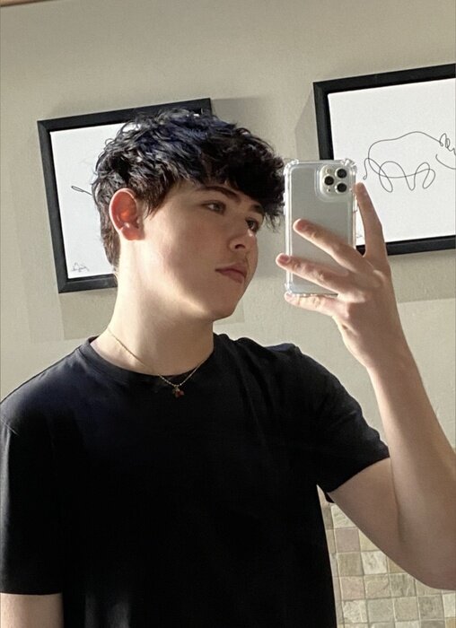 Noahhtwink (@noahhtwink), OnlyFans creator