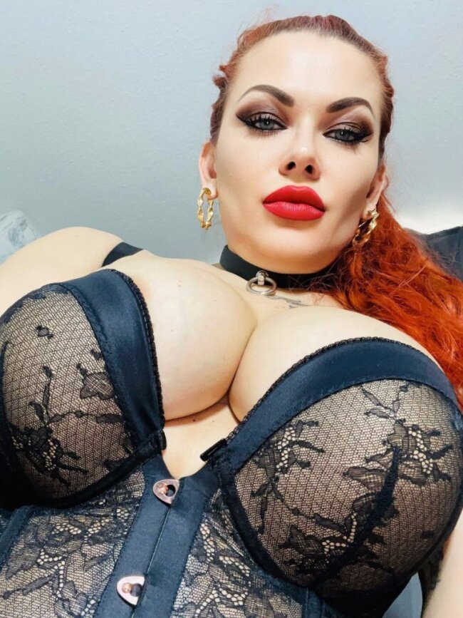 Noramistress (@noramistress), OnlyFans creator