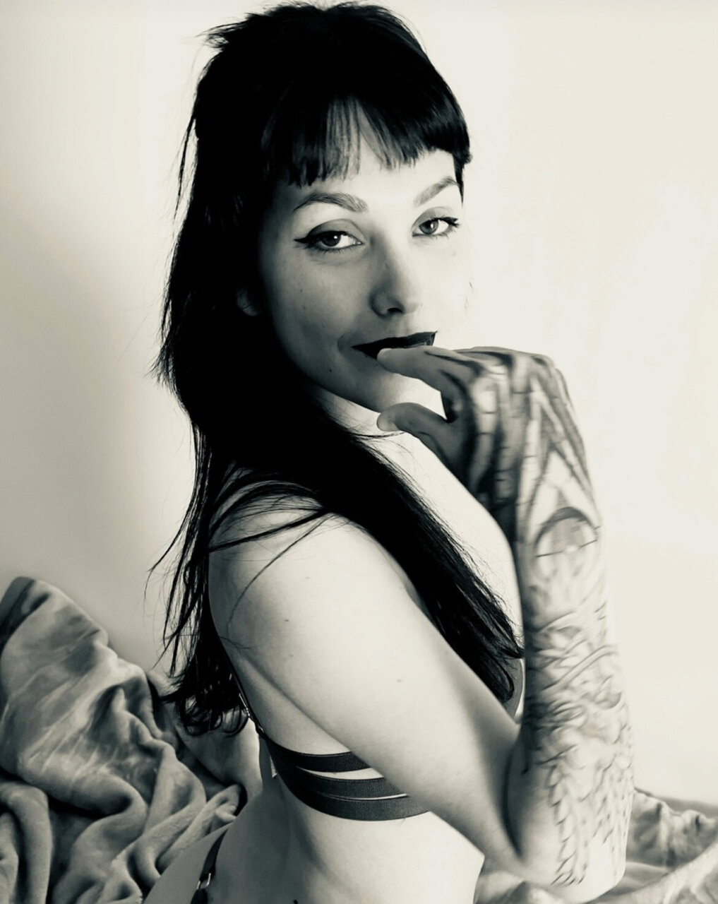 Normalwiththatface (@normalwiththatface), OnlyFans creator