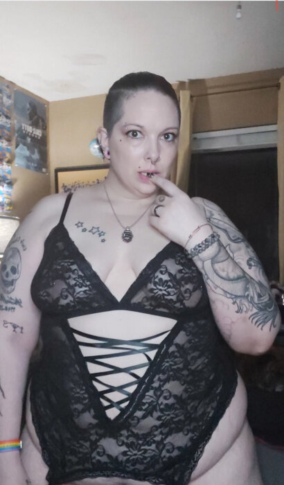 Notyourmama (@not-your-mama), OnlyFans creator