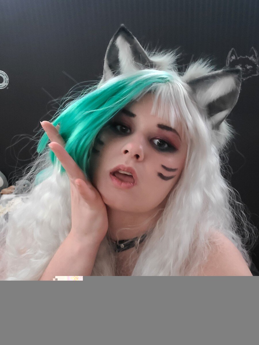 Notsafeforcon (@notsafeforcon), OnlyFans creator