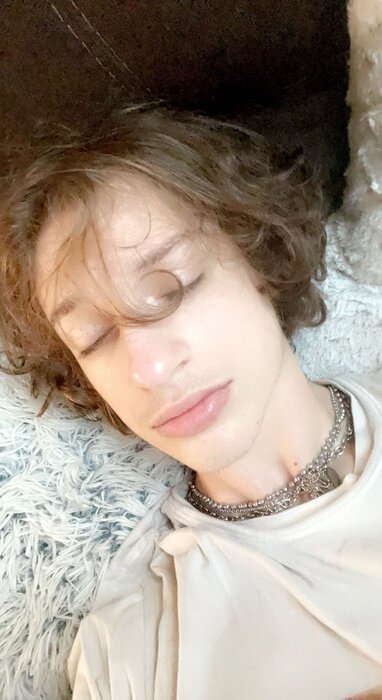 Notxb3ast (@notxb3ast), OnlyFans creator