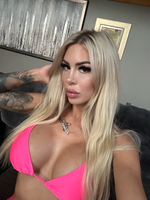 Notyourbarbiexx (@notyourbarbiexx), OnlyFans creator