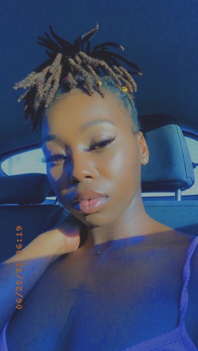 Nova2222 (@nova2222), OnlyFans creator