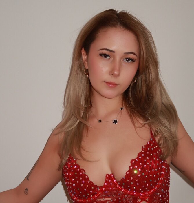 Nova (@novaanne777), OnlyFans creator