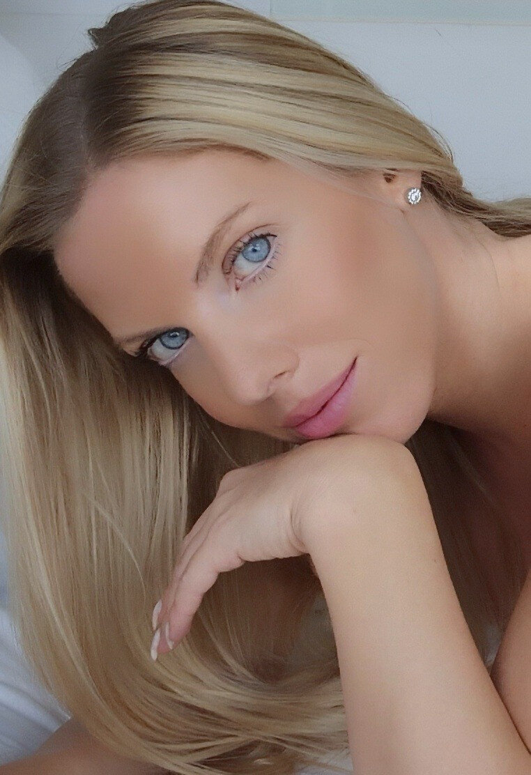 Novaforyou1 (@novaforyou1), OnlyFans creator