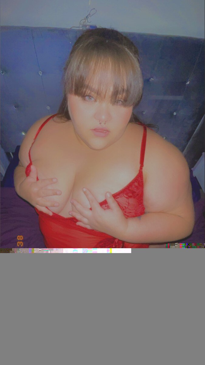 Novaxrain (@novaxrain), OnlyFans creator