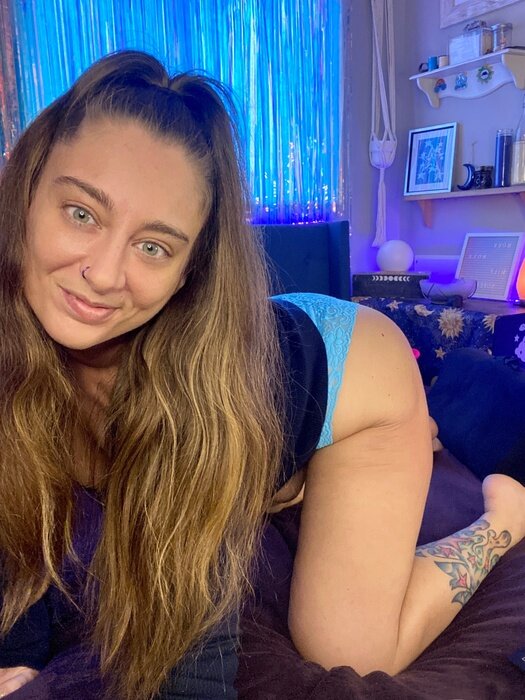 Novva19noxx (@novva19noxx), OnlyFans creator