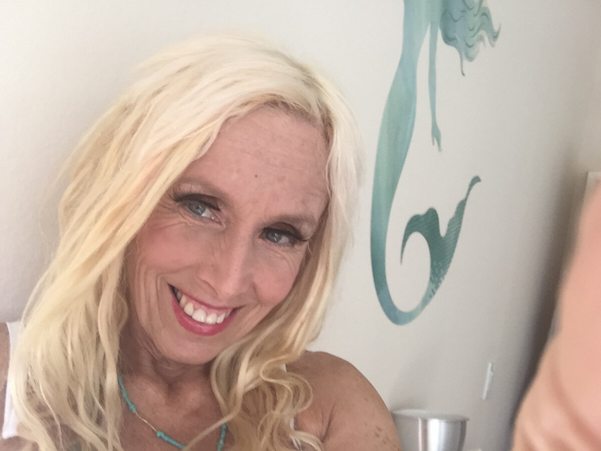 Noyogayoga (@noyogayoga), OnlyFans creator