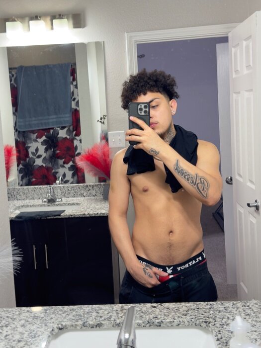 Nvndoo02 (@nvndoo02), OnlyFans creator