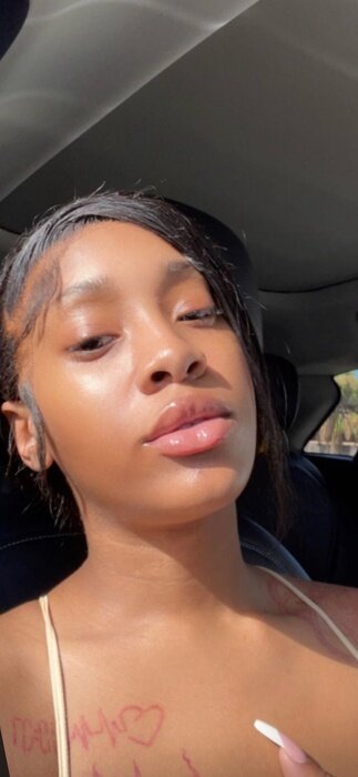 Nylaunique (@nylaunique), OnlyFans creator