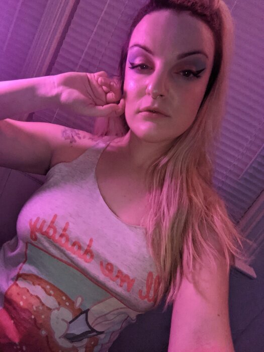 Peach (@nymphopeach), OnlyFans creator