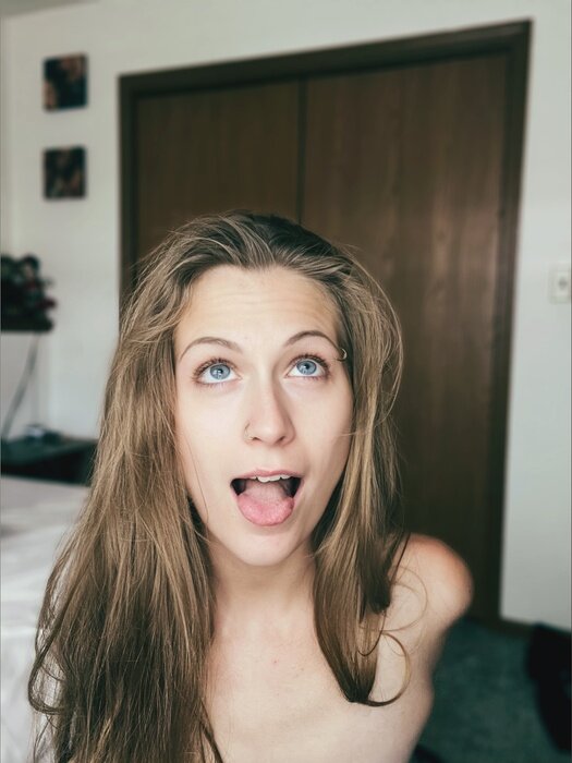 Oakjune (@oakjune), OnlyFans creator