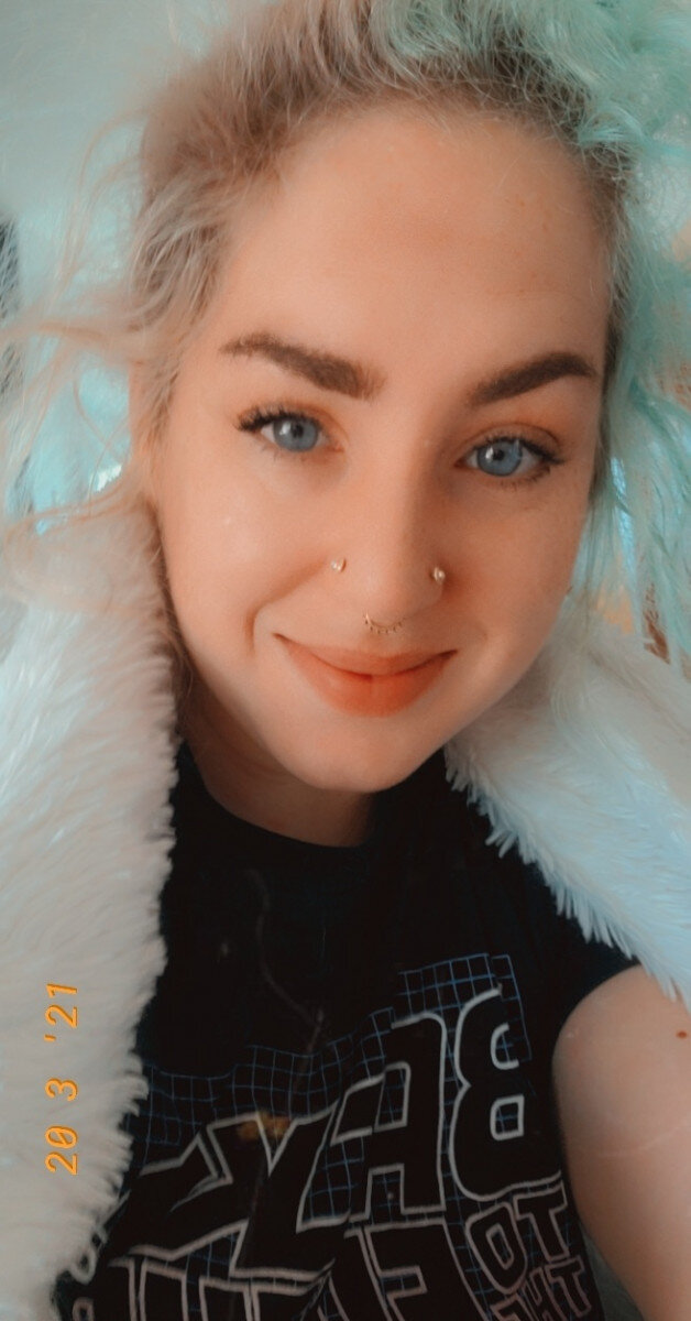Oatmilklattes (@oatmilklattes), OnlyFans creator