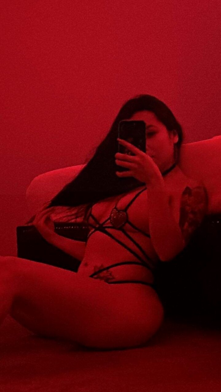 Octaviaxs (@octaviaxs), OnlyFans creator