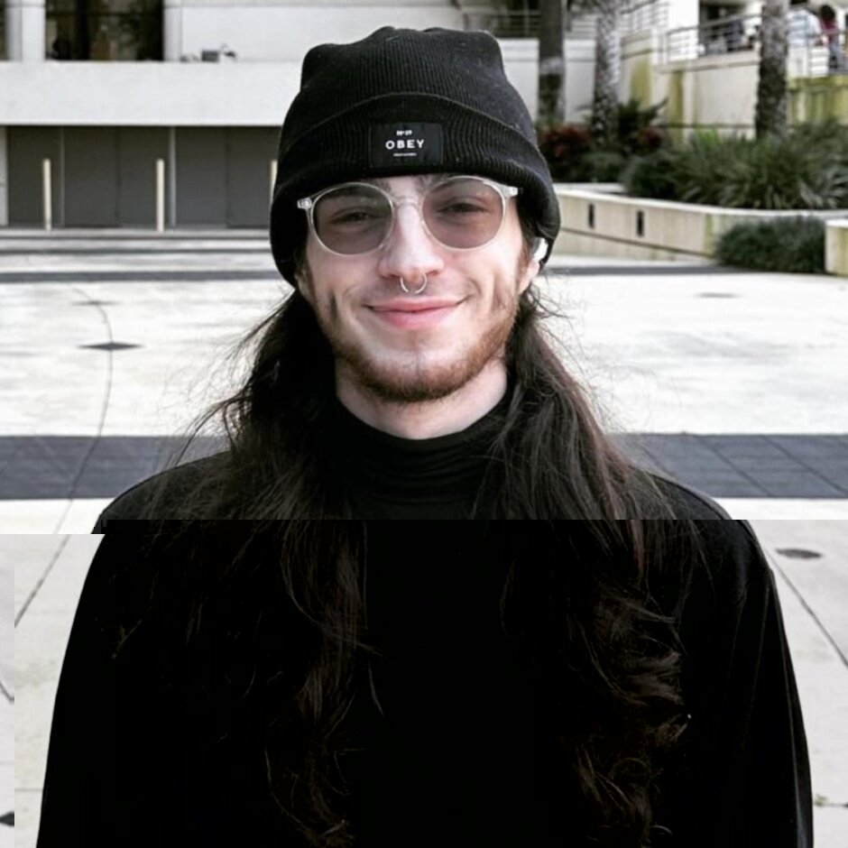 Oddhxr (@oddhxr), OnlyFans creator