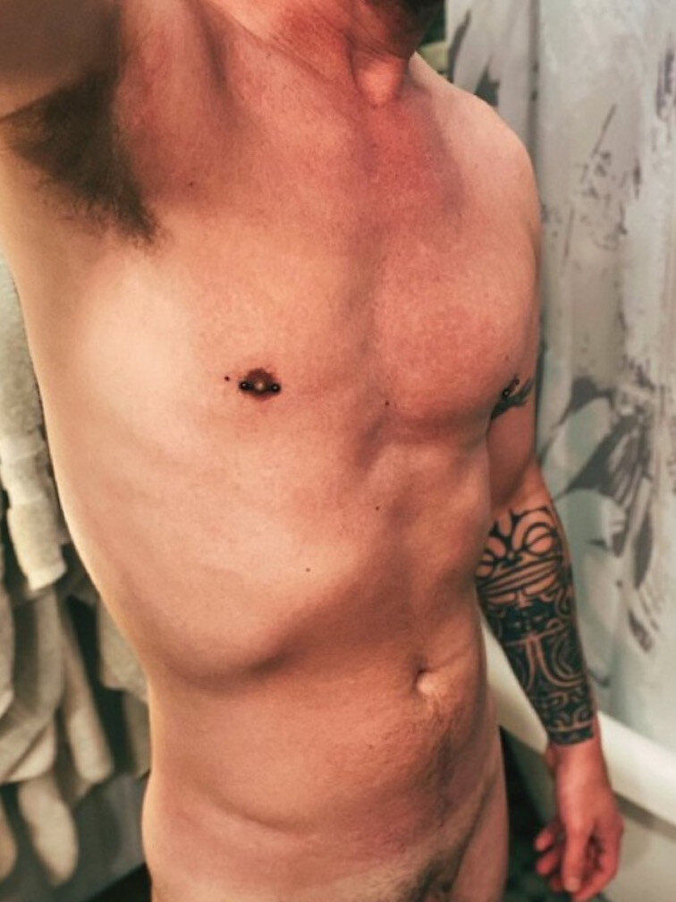Officerb (@officerb), OnlyFans creator