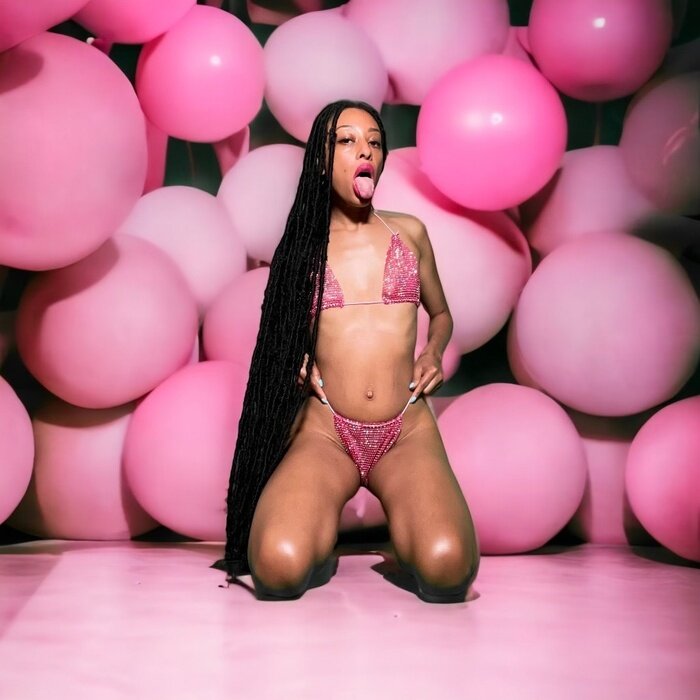 Officialpinkfoxx (@officialpinkfoxx), OnlyFans creator