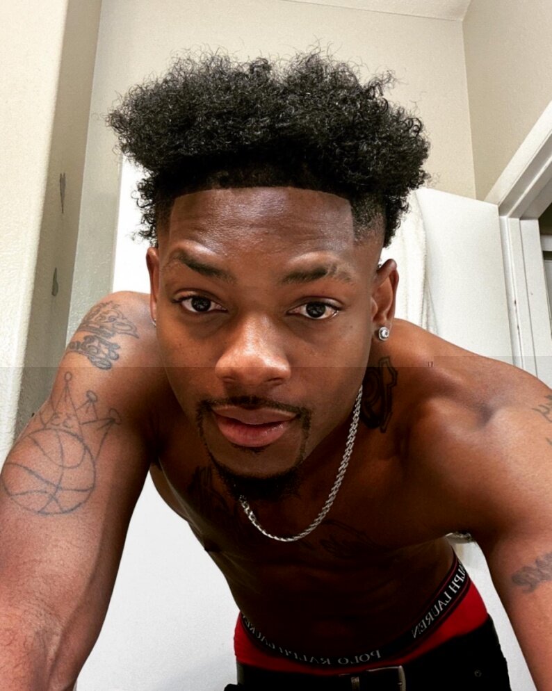 Officialstretch3x (@officialstretch3x), OnlyFans creator