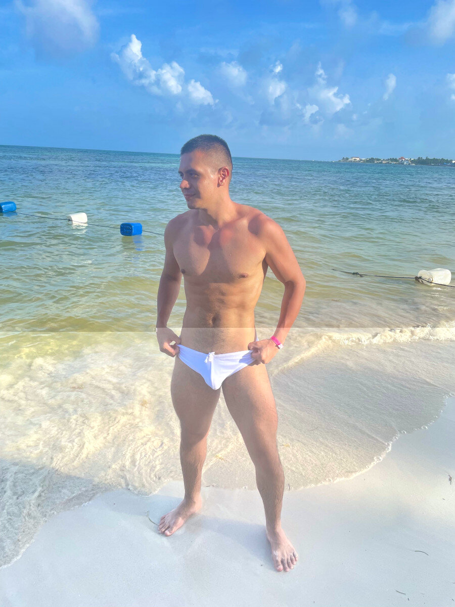 Ohdamnpapi (@ohdamnpapi), OnlyFans creator