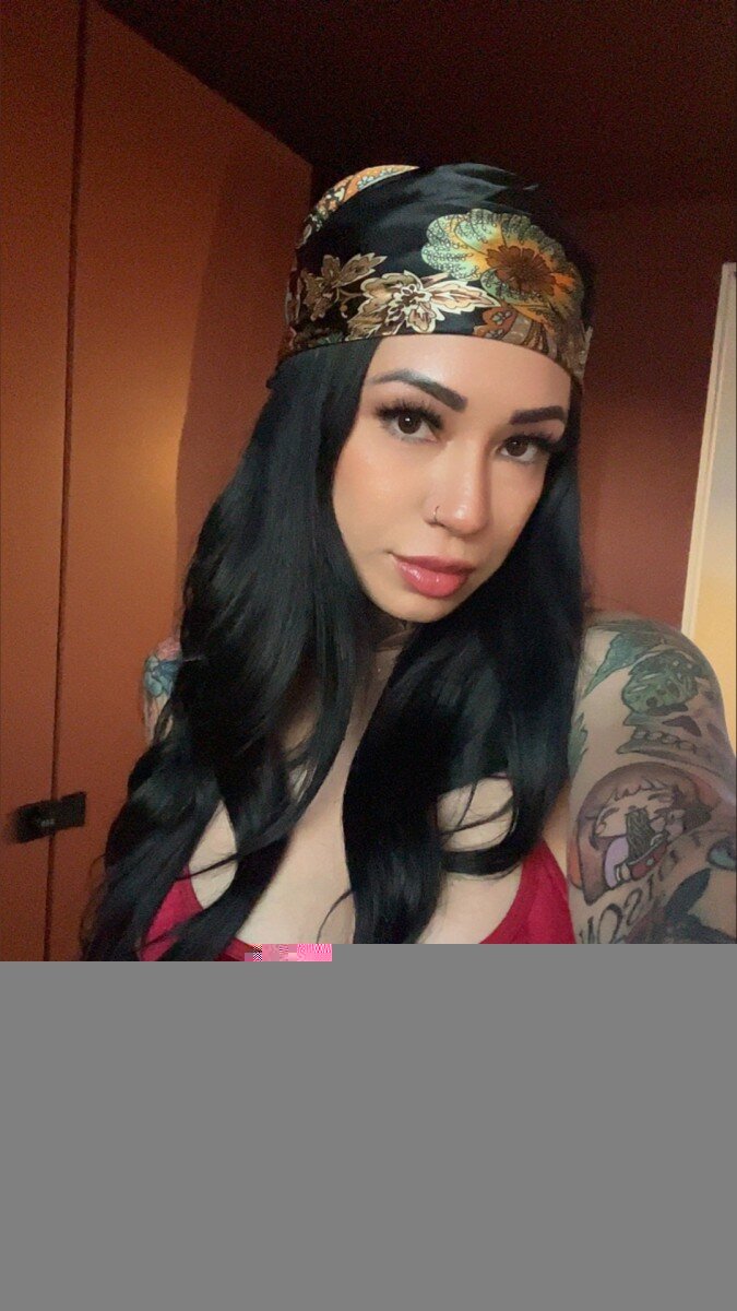 Ohitsasshley (@ohitsasshley), OnlyFans creator