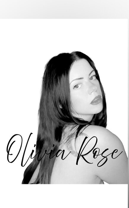 Oliviarose80088008 (@oliviarose80088008), OnlyFans creator