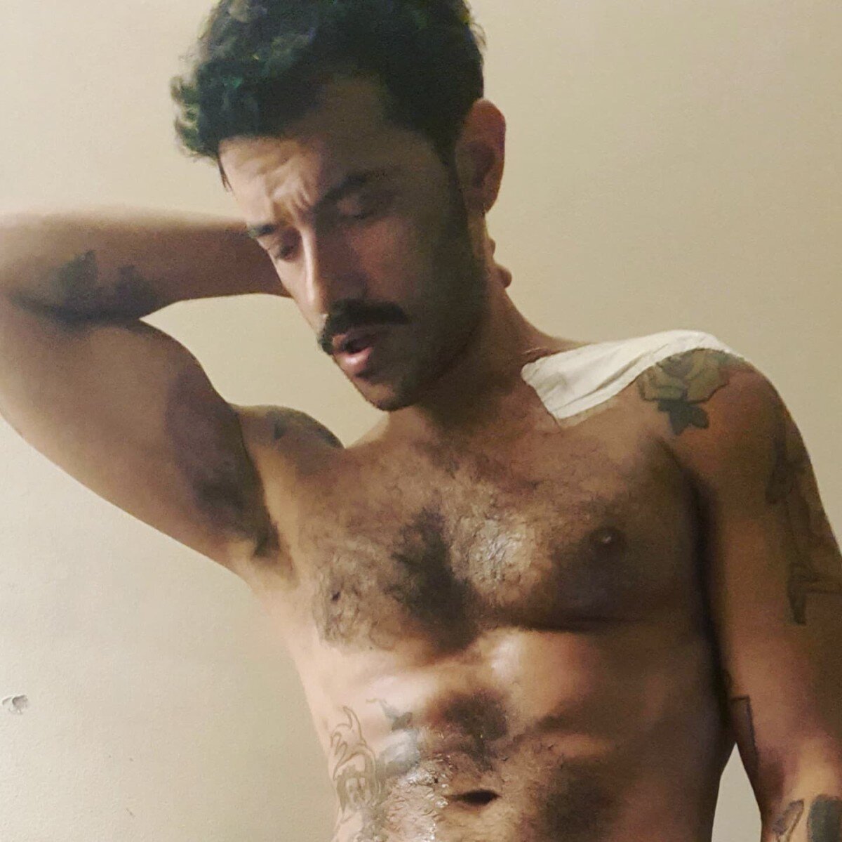 Olliekelev (@ollie_kelev), OnlyFans creator
