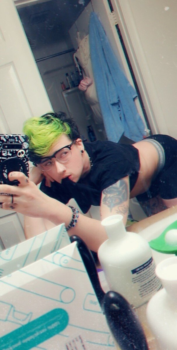 Olliealchemy (@olliealchemy), OnlyFans creator