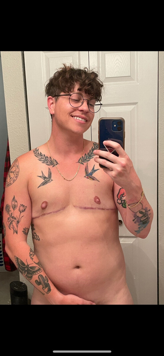 Ollieolive (@ollieolive), OnlyFans creator
