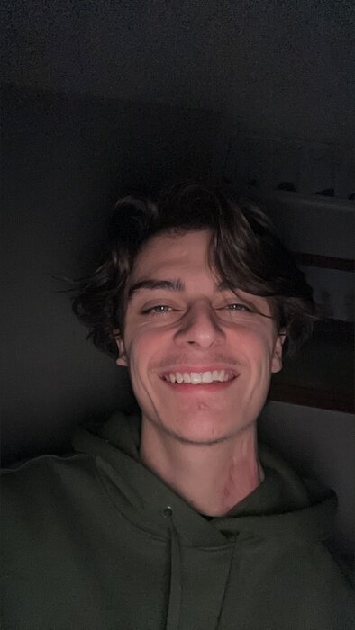 Shane (@onearmseeker), OnlyFans creator