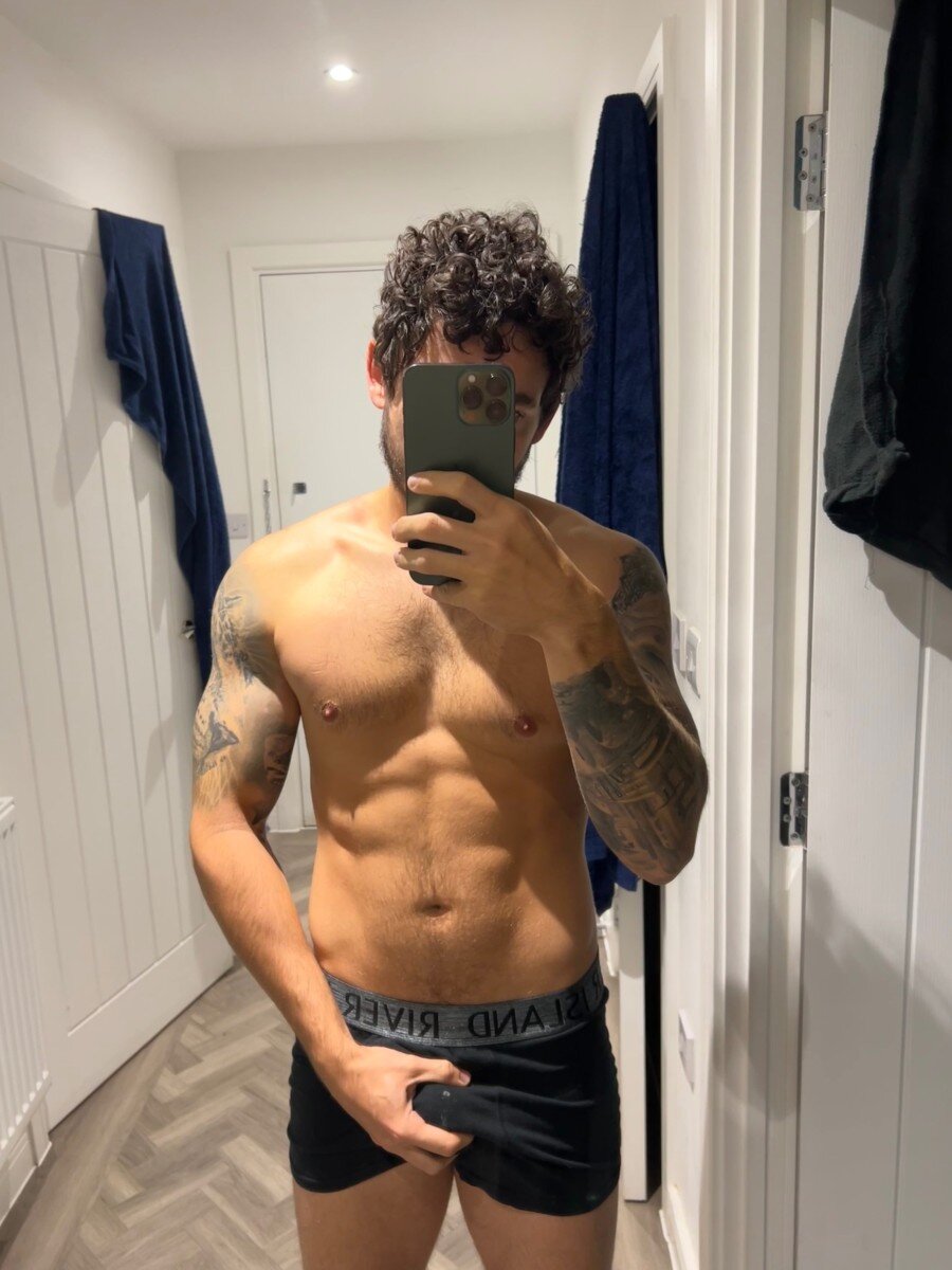 Onescratchy (@onescratchy), OnlyFans creator