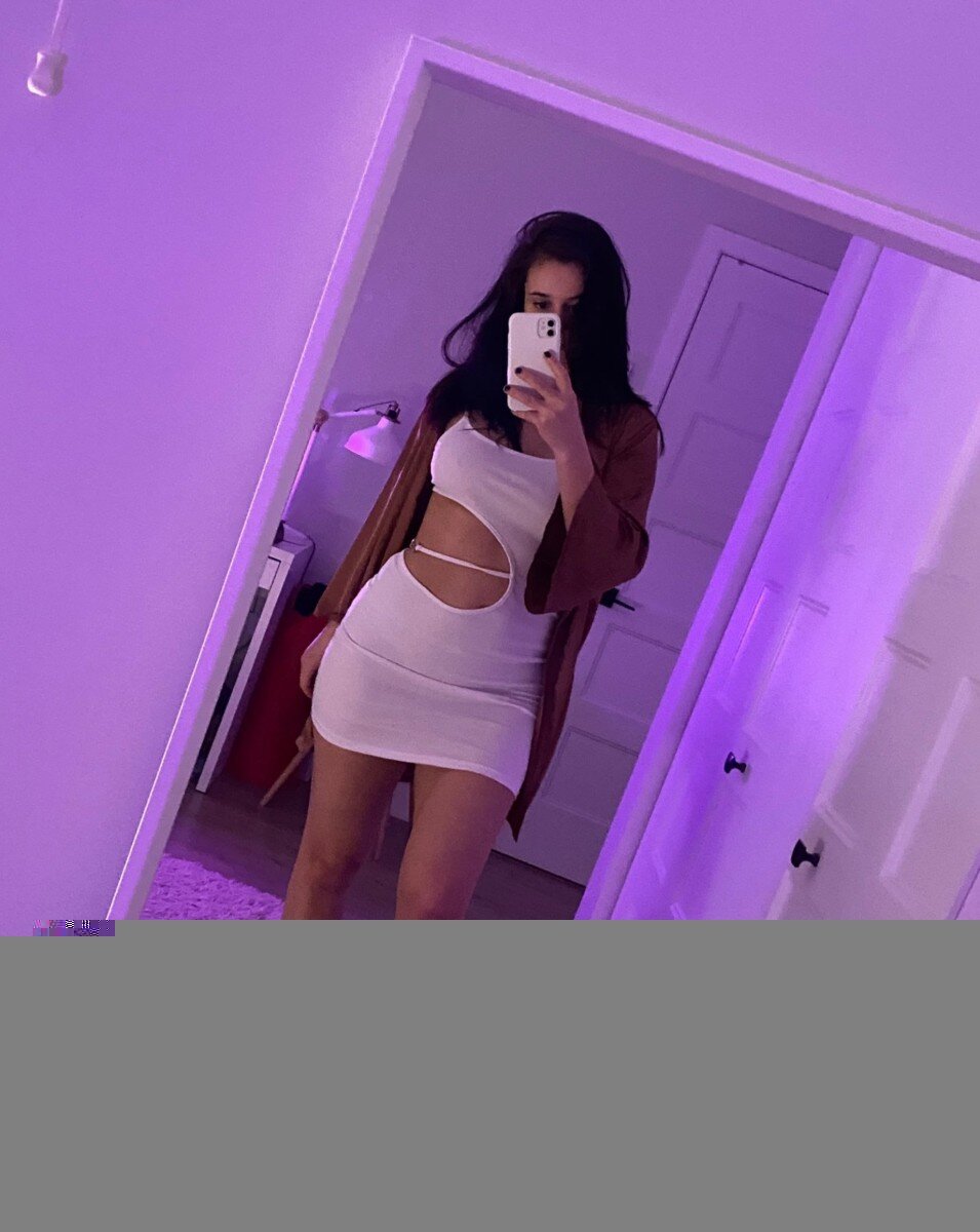 Onlyems23 (@onlyems23), OnlyFans creator