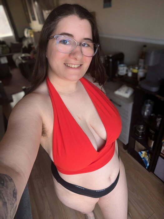 Onlylilac1 (@onlylilac1), OnlyFans creator
