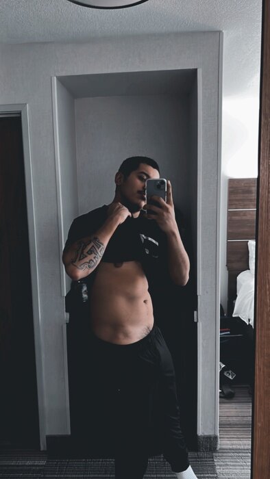 Onmerlmacdddy (@onme.rl.macdddy), OnlyFans creator