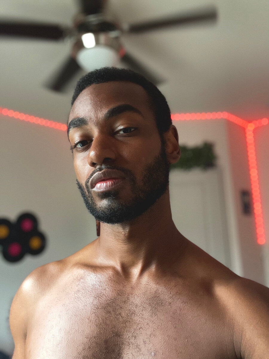 Oohhhkyle (@oohhhkyle), OnlyFans creator