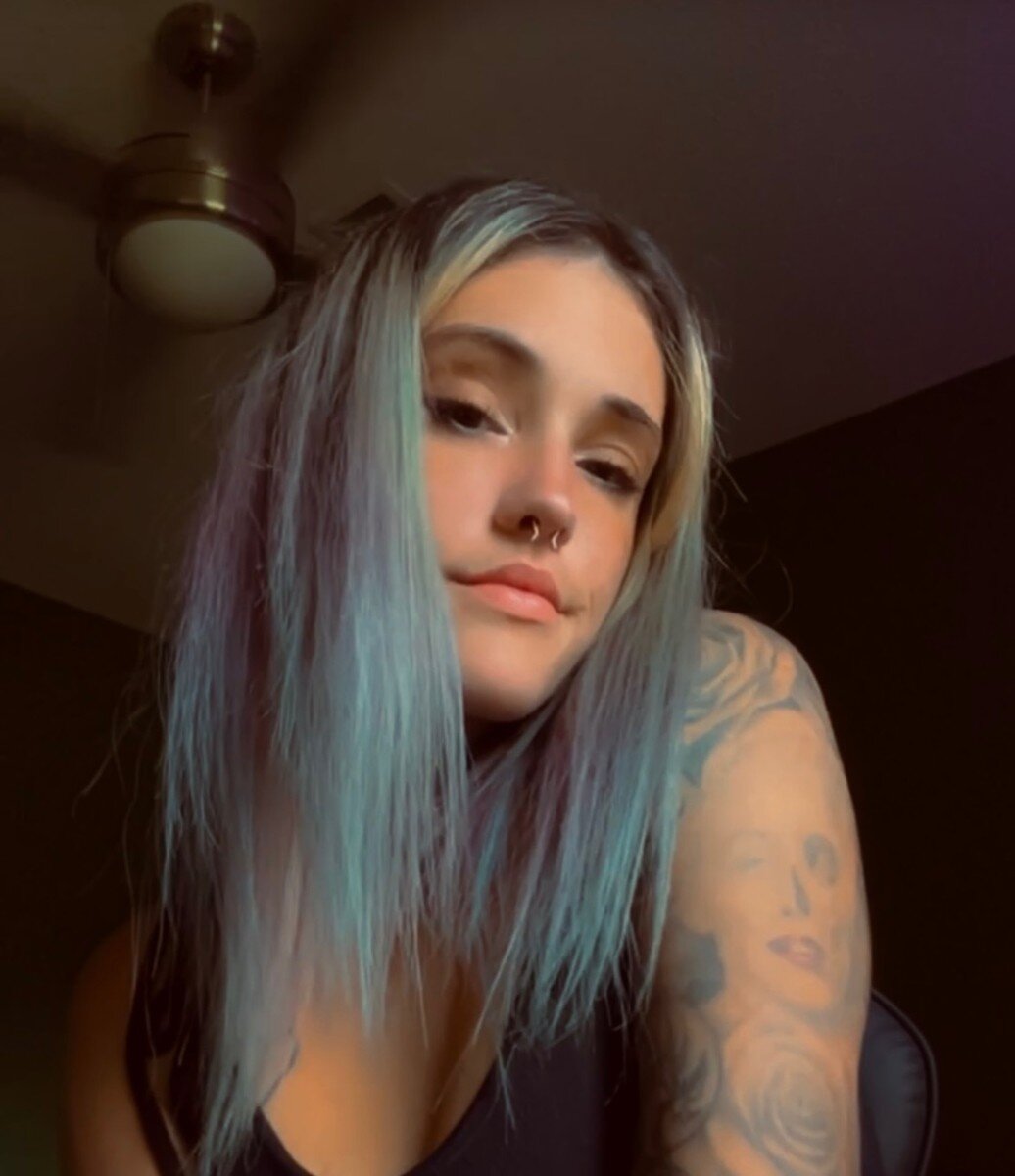 Oopsmybad (@oops.mybad), OnlyFans creator