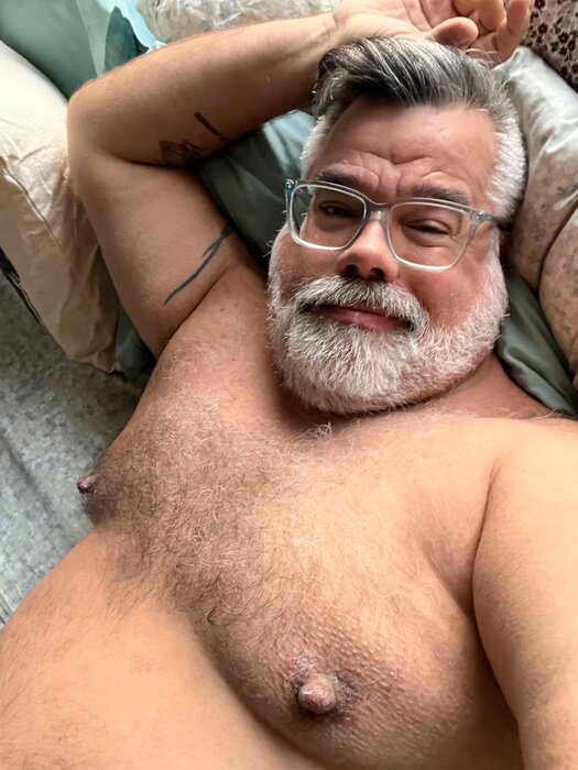 Orldaddybear (@orldaddybear), OnlyFans creator