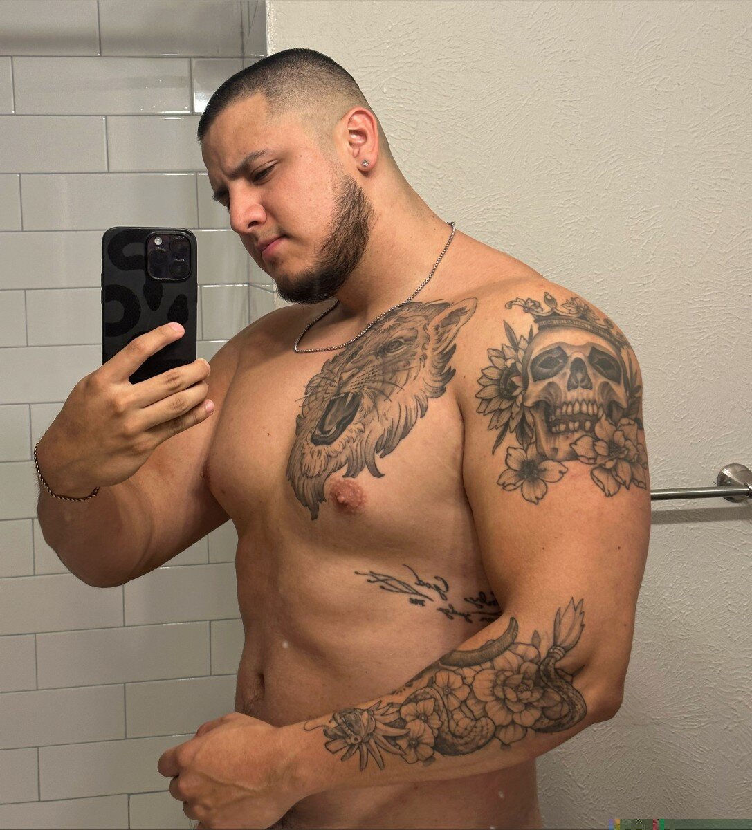 Oscarchaser (@oscar_chaser), OnlyFans creator