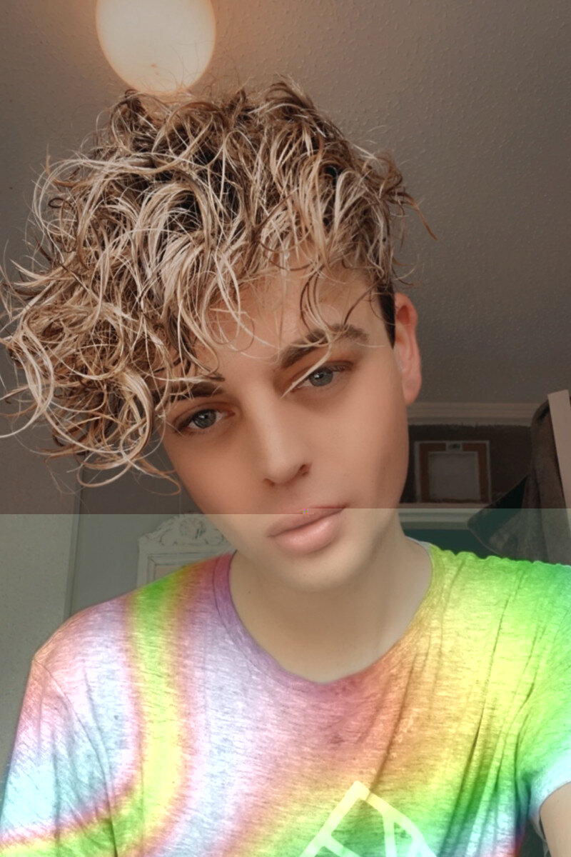 Oscarwillows (@oscarwillows), OnlyFans creator
