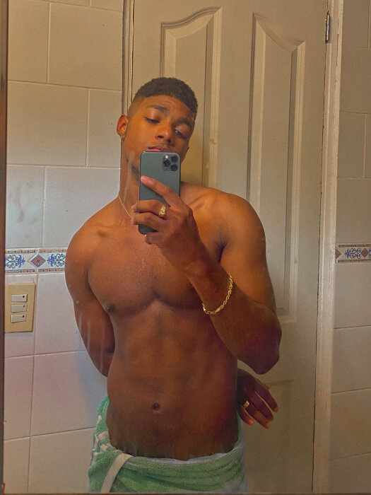 Ossouem (@ossouem), OnlyFans creator
