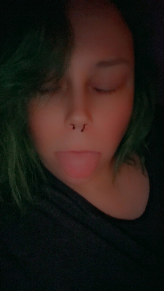 Palebeauty6 (@palebeauty6), OnlyFans creator
