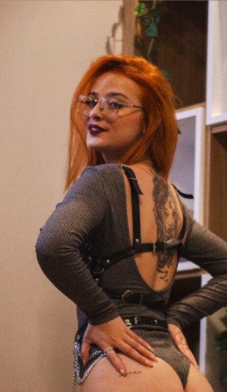 Pallomitaoliveira (@pallomitaoliveira), OnlyFans creator