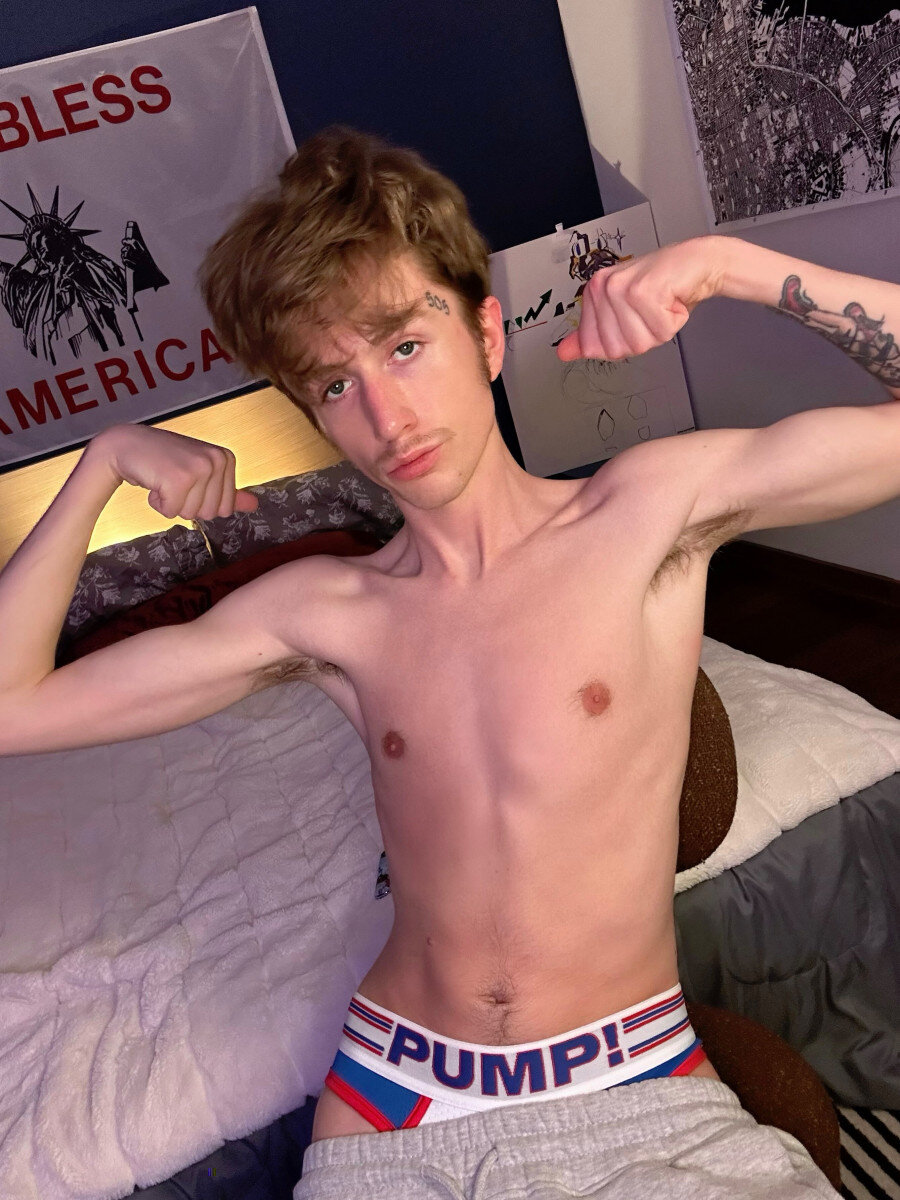 Palmtreepuppy (@palmtreepuppy), OnlyFans creator