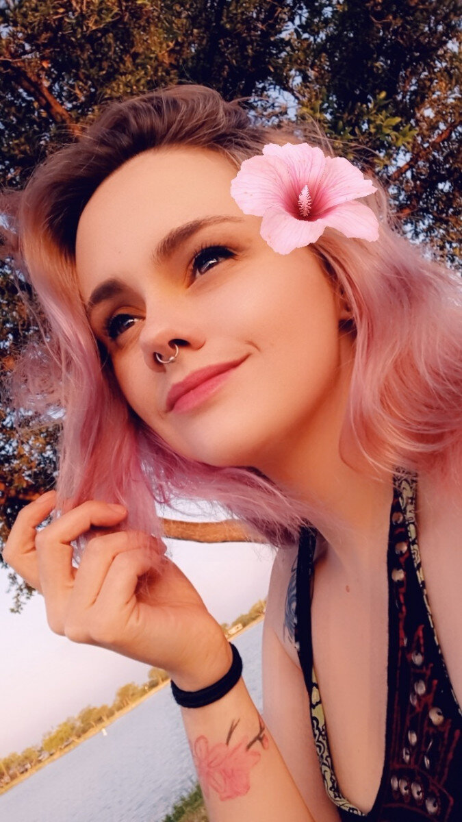 Pandasrock1719 (@pandasrock1719), OnlyFans creator