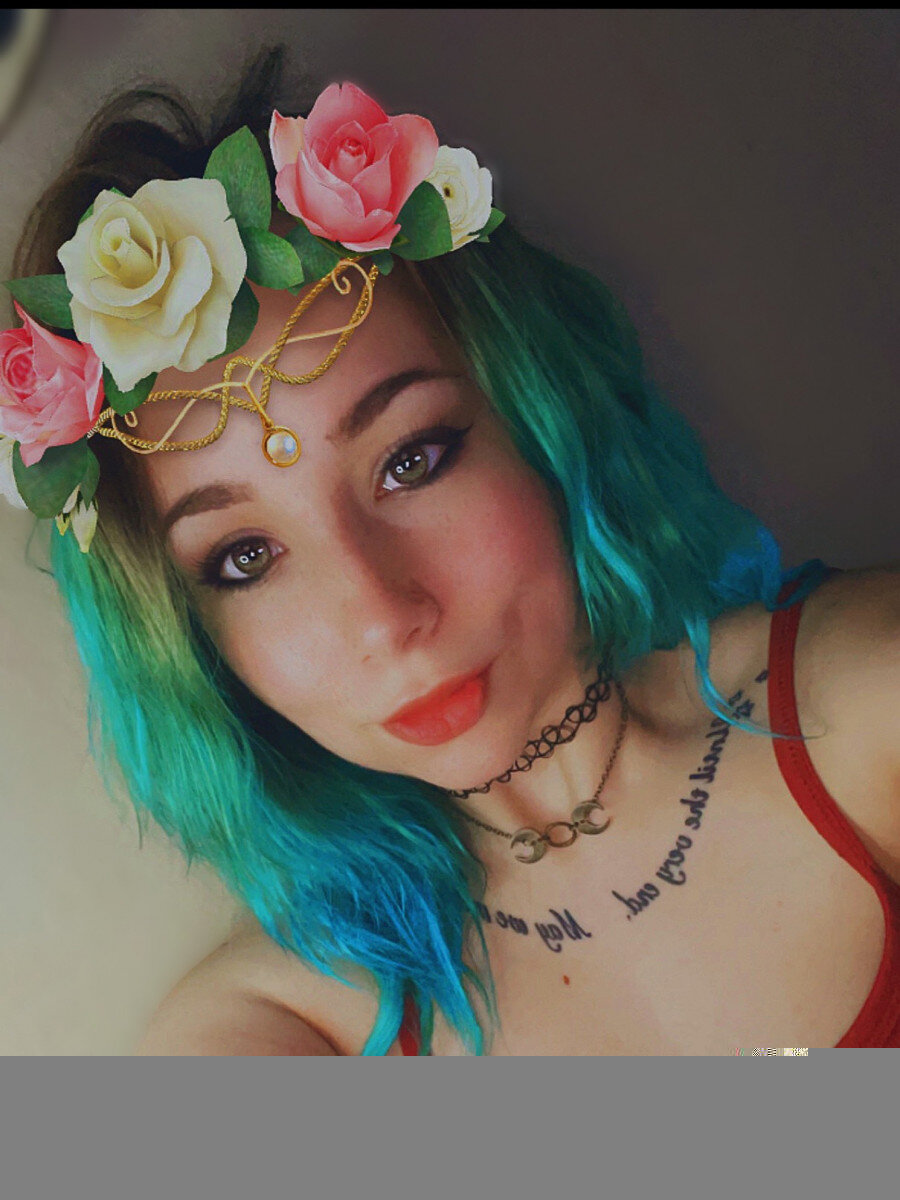 Pandorasraven (@pandorasraven), OnlyFans creator